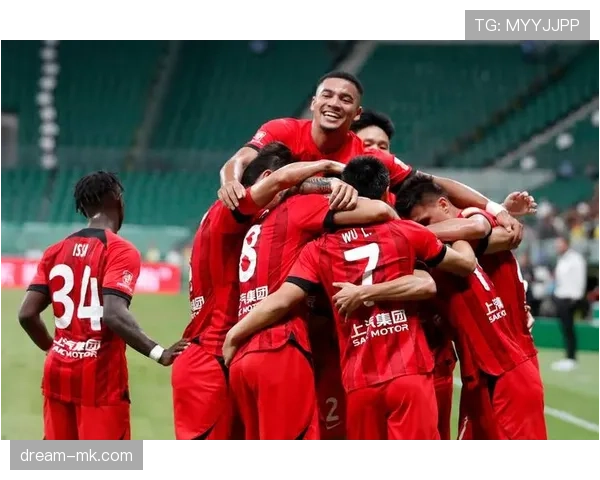 上海海港新赛季锋芒毕露，强劲进攻展现争冠雄心