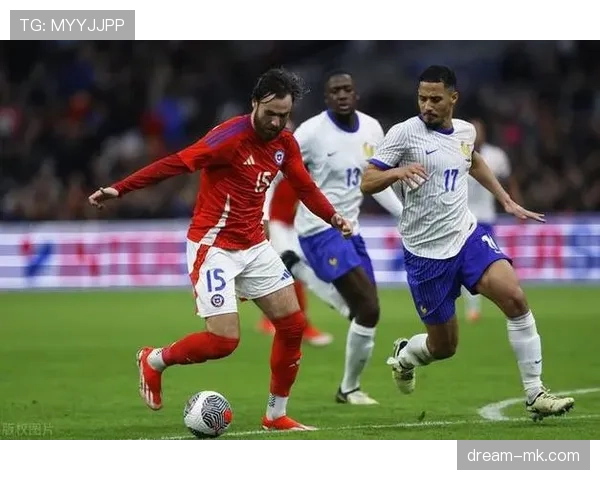 Osimhen闪耀欧冠赛场，状态回暖助球队强势迈向胜利