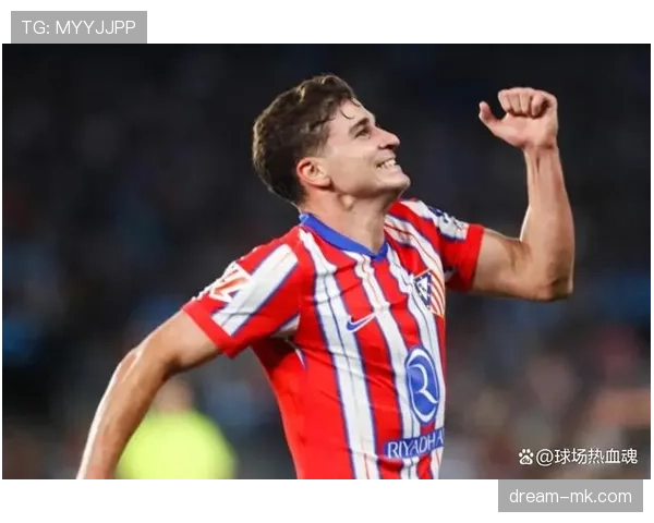 阿尔瓦雷斯赛后直接钻进队友车里啃汉堡，这自律人设是不是有点绷不住了？